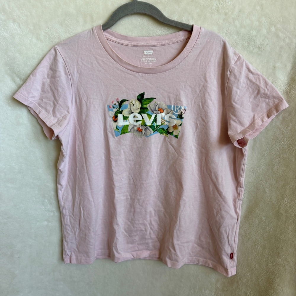 Levis Womens Blush Pink Floral Bouquet Batwing Logo Graphic Crop Tee Size XL